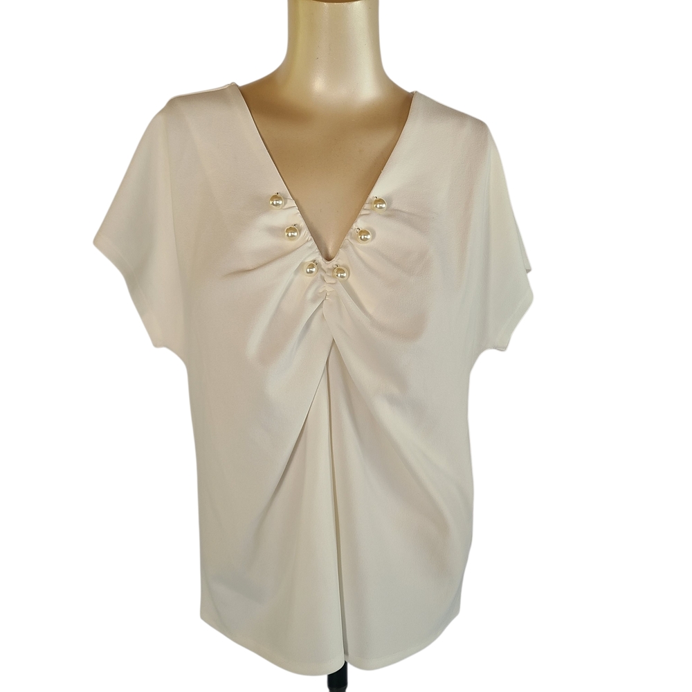 NWT Melloday Pearl Embellished V-Neck Blouse Cream Short Sleeve Medium
